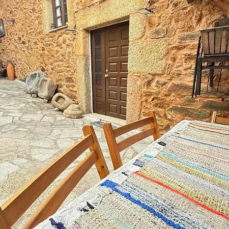 Casa Museu Nuno Miguel Henriques * Salgueiro (Castelo Branco)