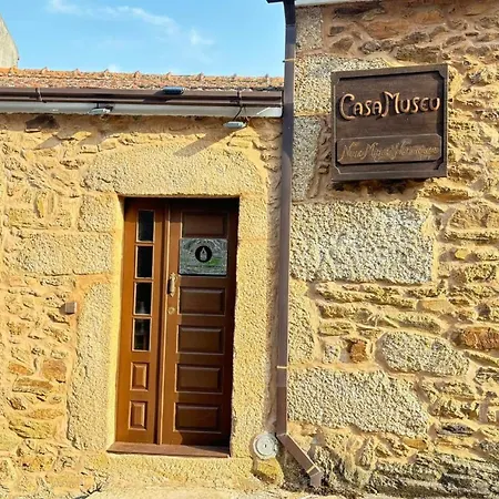 Casa Museu Nuno Miguel Henriques Holiday home Salgueiro (Castelo Branco)