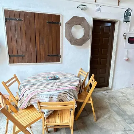 Casa Museu Nuno Miguel Henriques * Salgueiro (Castelo Branco)