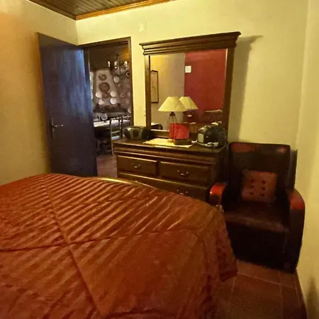 Casa Museu Nuno Miguel Henriques *