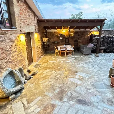 Casa Museu Nuno Miguel Henriques * Salgueiro (Castelo Branco)