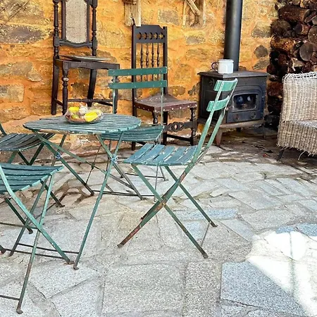 Casa Museu Nuno Miguel Henriques *