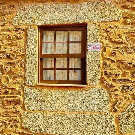 度假居 Casa Museu Nuno Miguel Henriques *