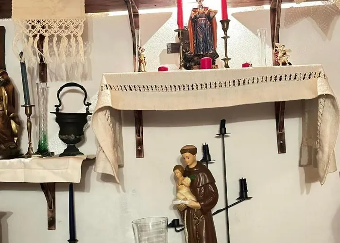 Casa Museu Nuno Miguel Henriques *