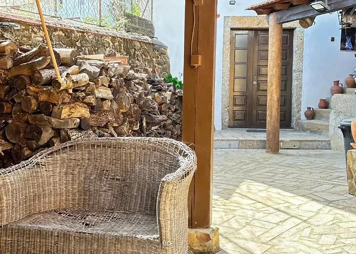 別荘 Casa Museu Nuno Miguel Henriques *